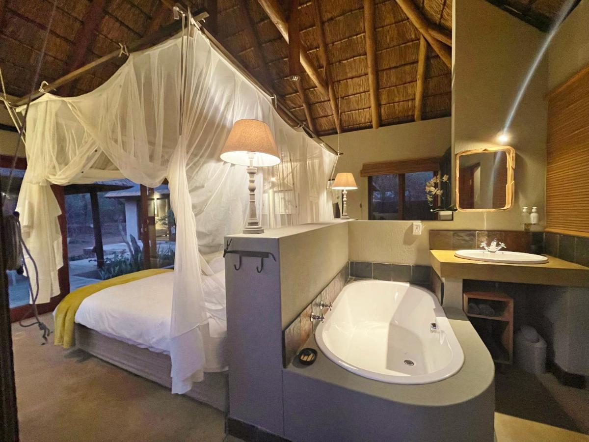 10 Raptors Lodge Hoedspruit Exterior foto